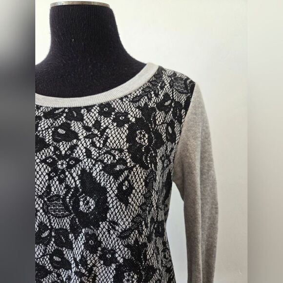Forever21 Black Lace Sweatshirt Gray Pullover Whimsigoth Romantic Witchy Small - Picture 3 of 9